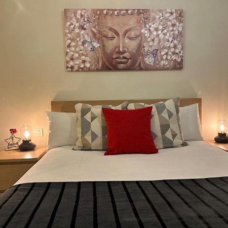 Apartamento Suite Torre Alta Parking Gratis Sevilha Exterior foto